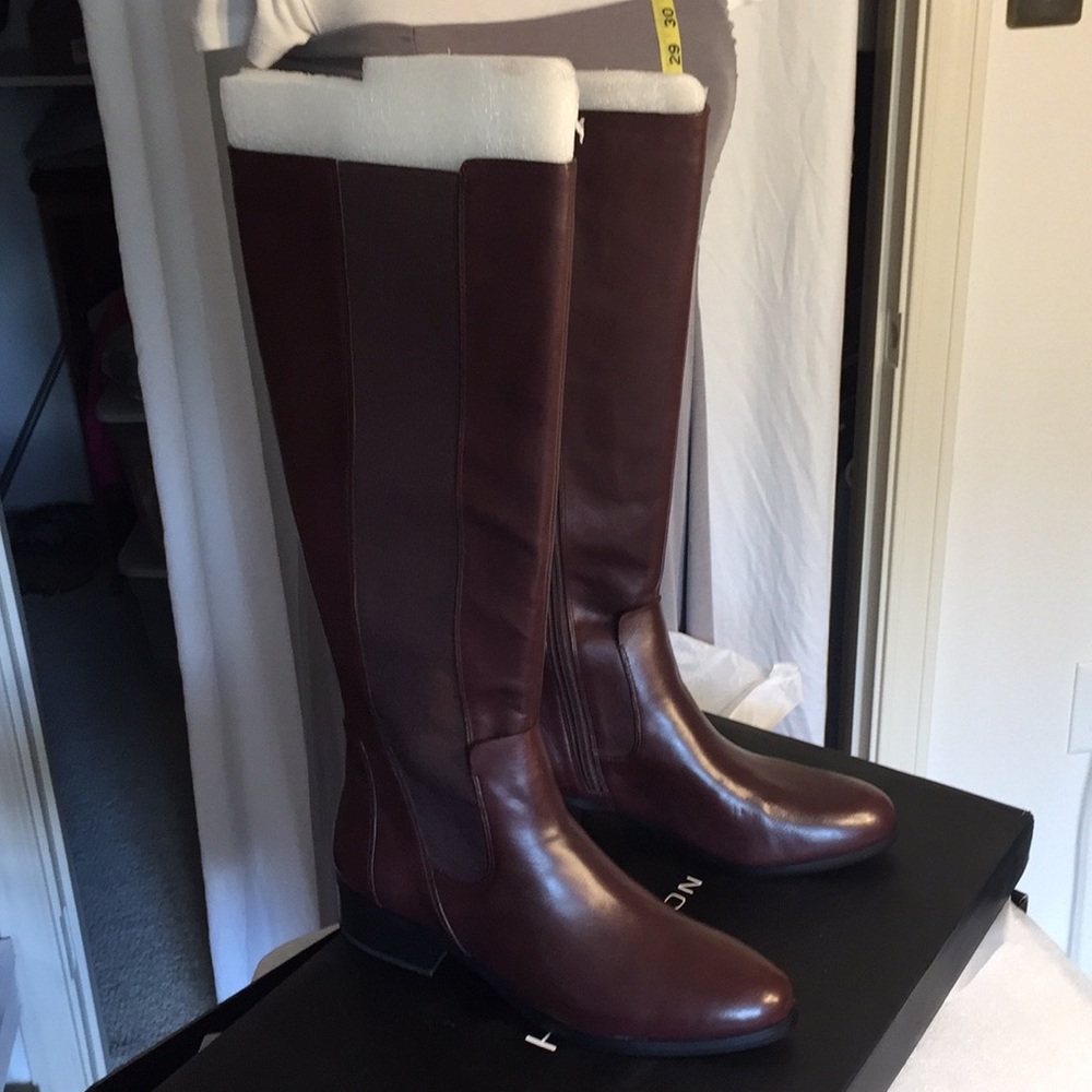 Brown Halston leather boots, New in box, SZ 11 M
